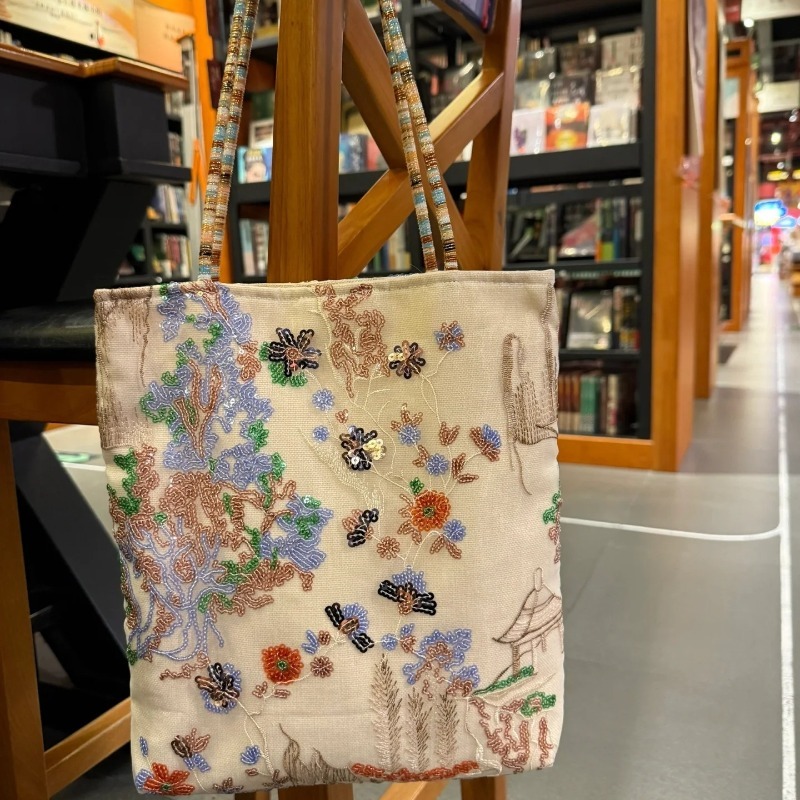 Women Bags 2026 Trends - Nouveau Sac Fourre-tout en Toile Brodé